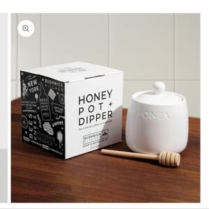 NWT UNOPENED White Honey Pot with Dipper